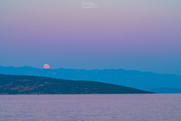 Buck Moon and Belt of Venus